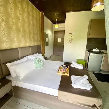 Aelia * סקאלה פוטאמיאס